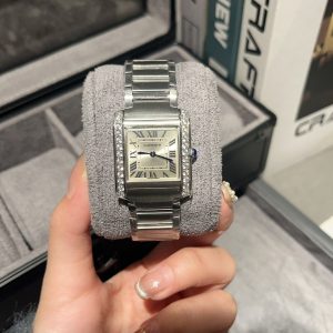 Luxury Cartier Tank Française Super Clone Watch | Premium Cash on Delivery 1066181822 - front view | Cartier