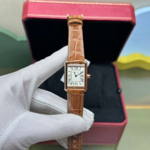 Exquisite Cartier Tank Super Clone Watch with Alligator Strap | UK Delivery 1137572820 - front view | Cartier