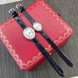 Cartier Baignoire Diamond Bezel Super Clone Watch for Women 1124551147 - side view